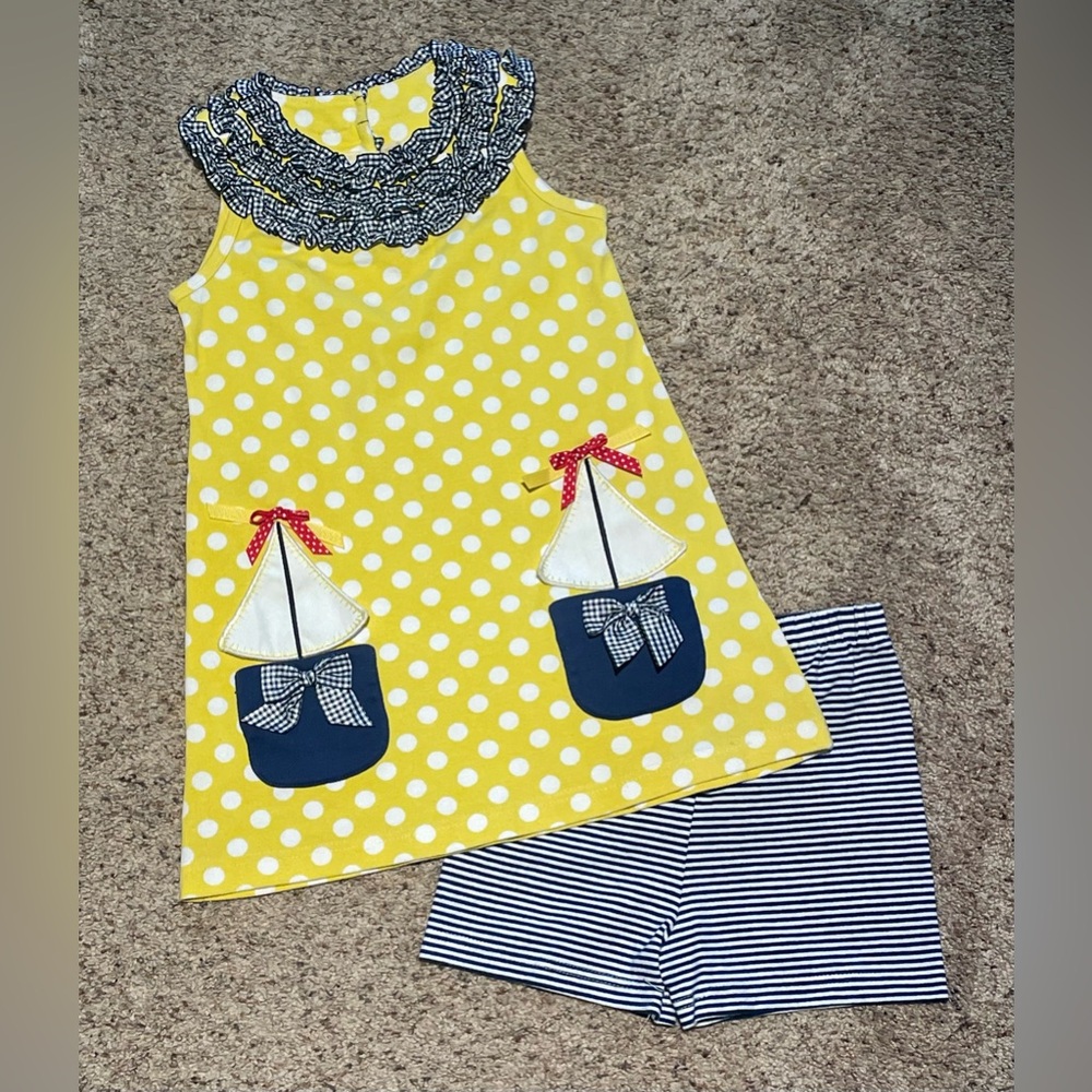 Molly & Millie | Girls Matching Sailboat Shorts Set | Size 6